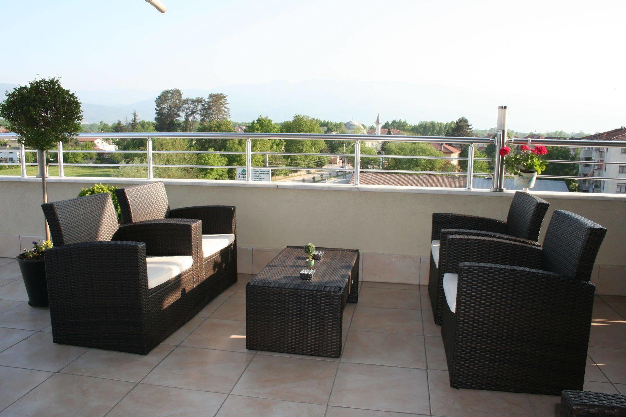 Gosterisli Otel Duzce Exterior foto