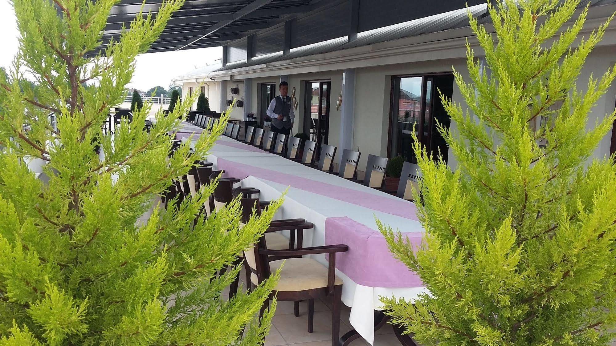 Gosterisli Otel Duzce Exterior foto